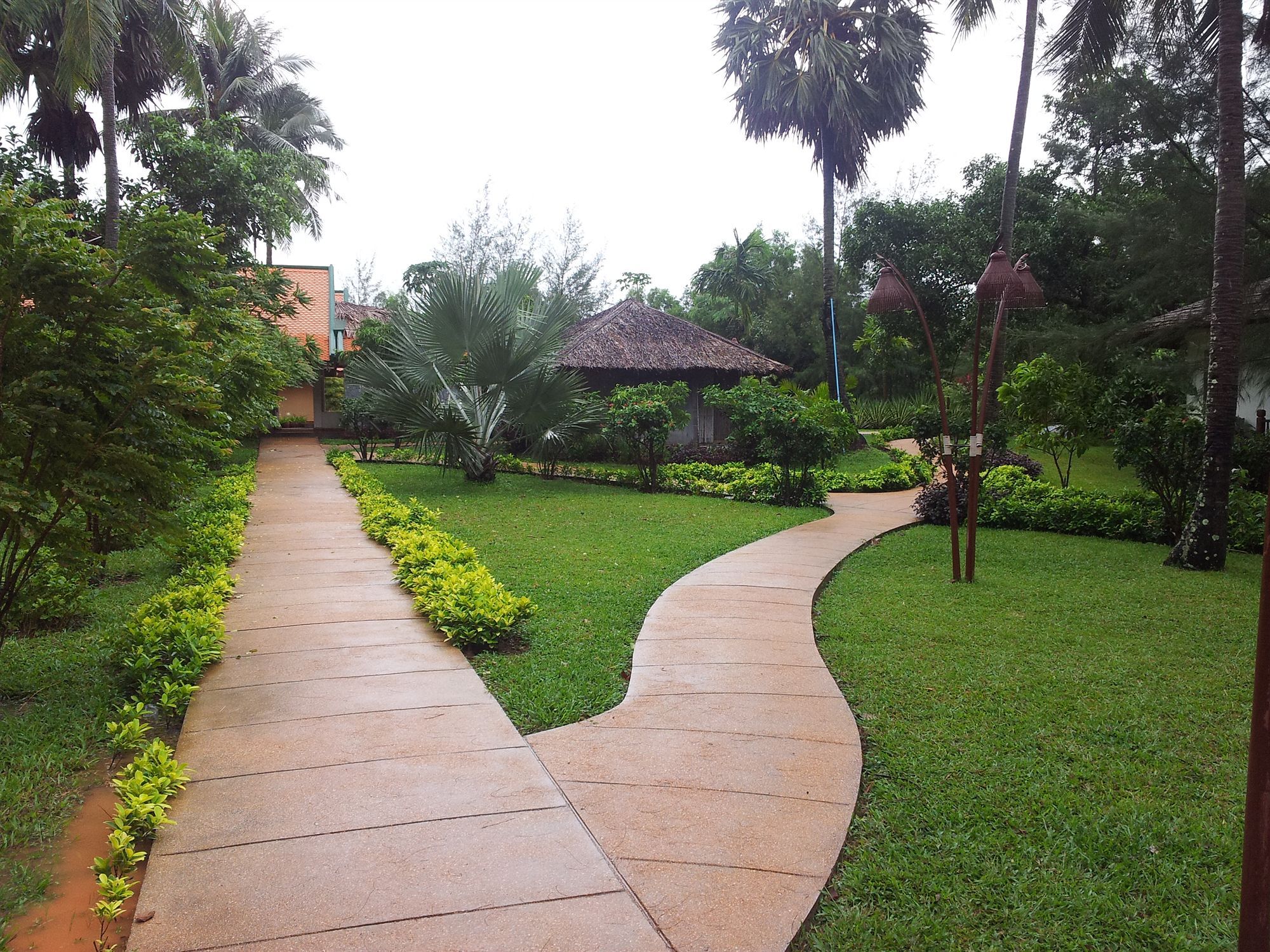 קמפוט Nataya Round House Coral Bay Resort מראה חיצוני תמונה