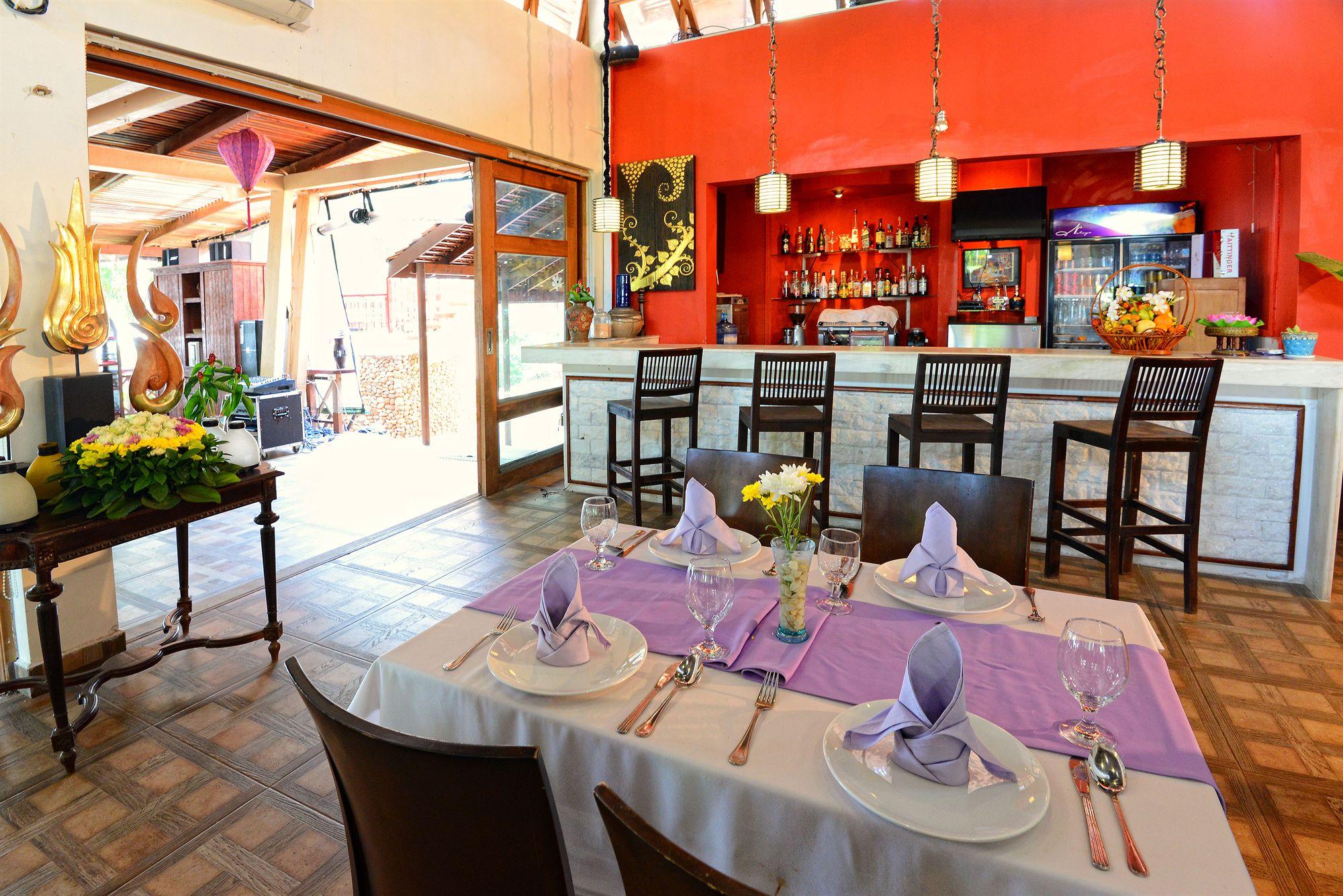 קמפוט Nataya Round House Coral Bay Resort מראה חיצוני תמונה